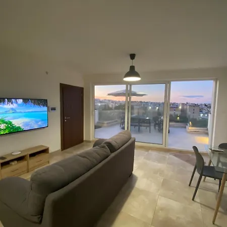 Sailsbury Apartment Msierah