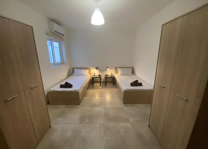 Sailsbury Apartamento Msierah